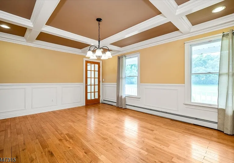 9 Carriage Ln — Photo 11
