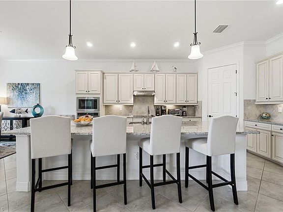 5th image of 28086 Kerry Ct