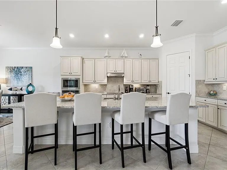 28086 Kerry Ct — Photo 5