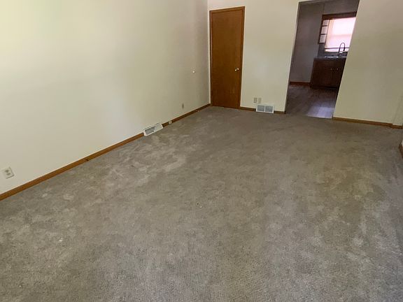2nd image of 2035 E 20th St #2035