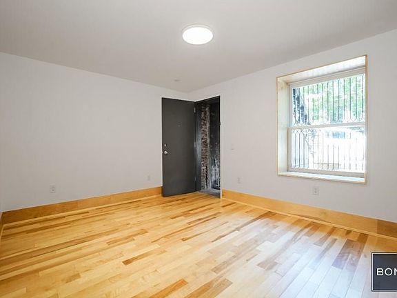 3rd image of 118 W 132nd St #G