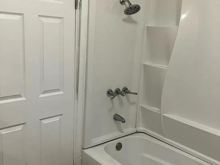1151 Bender Ave — Photo 6