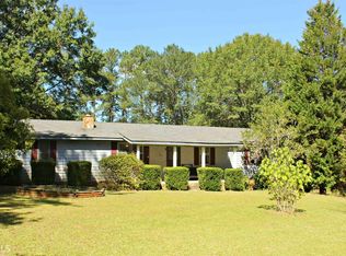 14 Allen St, Forsyth, GA 31029