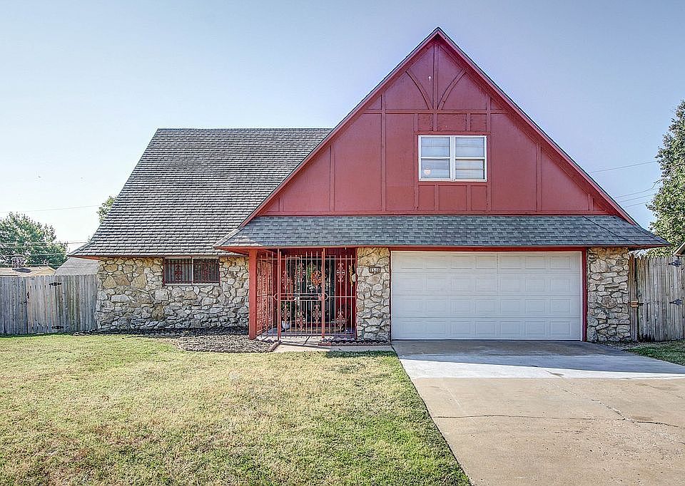 Welcome to 8516 E 23rd Place