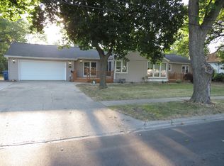 1015 Union St, Morris, IL 60450