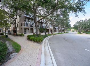 430 SW 147th Ave, Pembroke Pines, FL 33027
