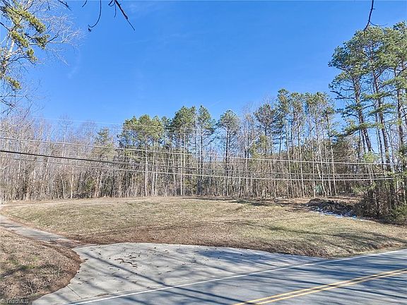 4th image of 5671 Walnut Cove Rd #5