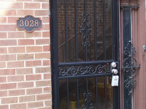 3028 Pineview Ct NE #3028, Washington, DC 20018