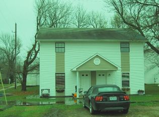 706 Commercial St, Sheldon, MO 64784