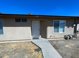 323 W 3rd St, Hanford, CA 93230