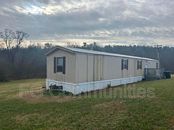 2nd image of 1803 Breezewood Dr