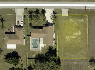 220 NW 10th Ter, Cape Coral, FL 33993