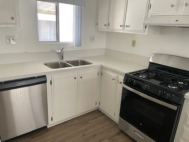 2 bed, 672 sqft, $1,500 — Photo 4