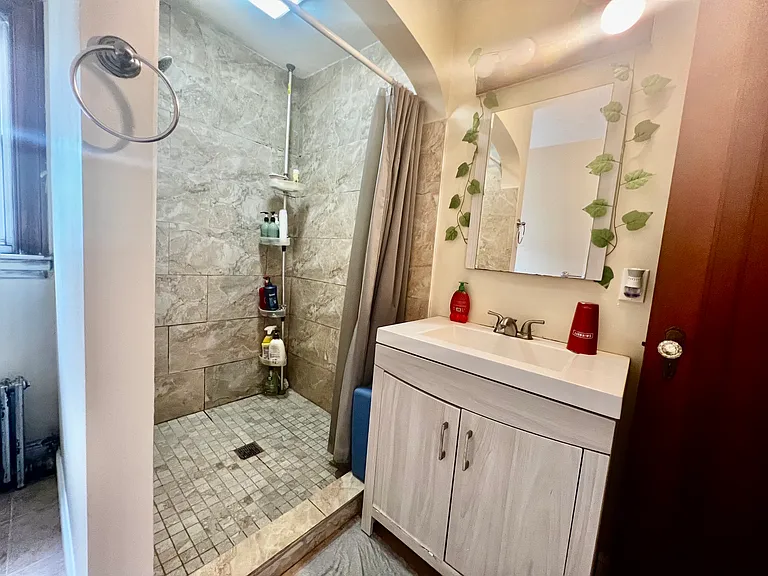 29 Brookfield Rd #1 — Photo 5