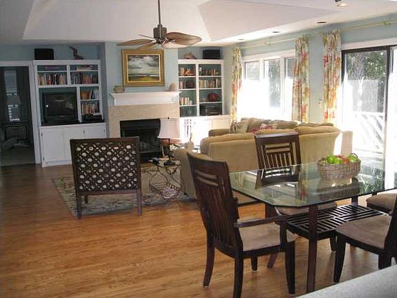 2nd image of 114 Surfscoter Ln