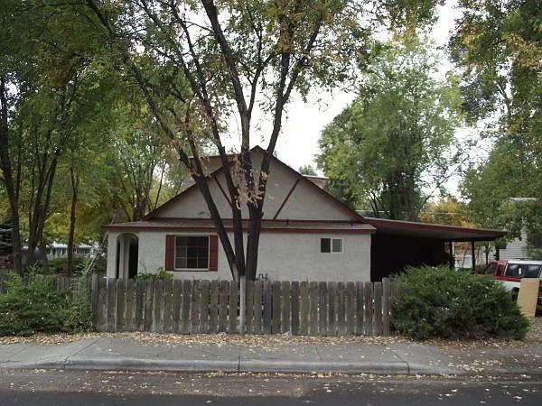 2500 W Irene St — Photo 1