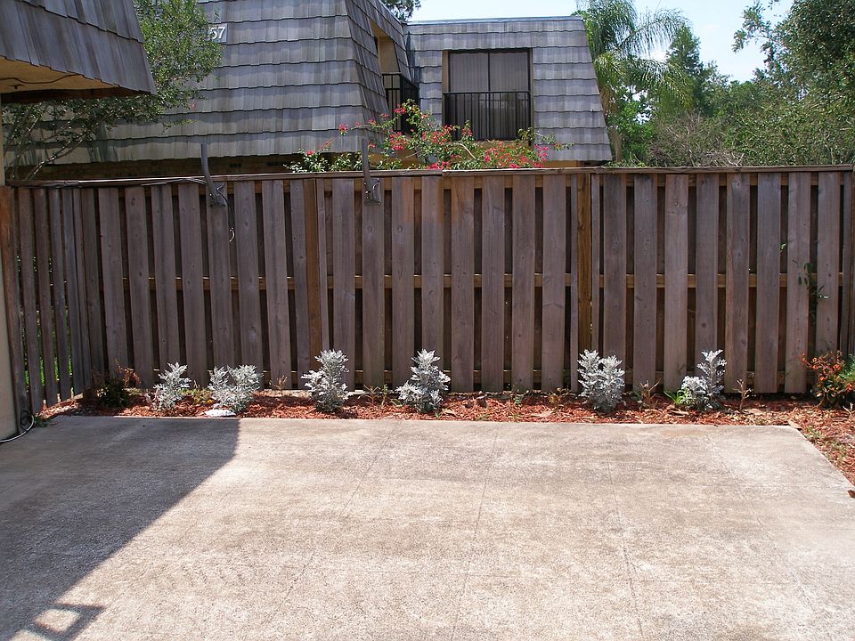 2nd image of 5282 Coral Ct #620