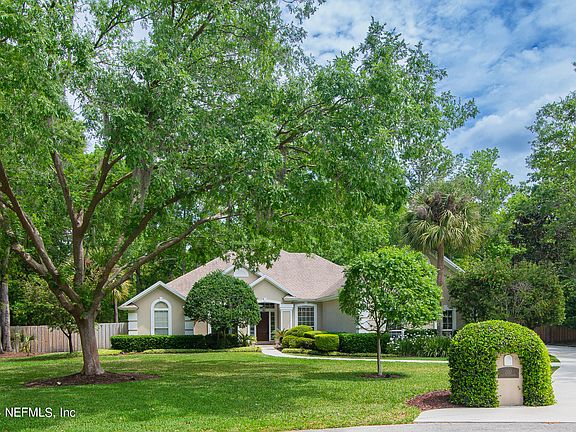 4th image of 2152 FOREST HOLLOW Way