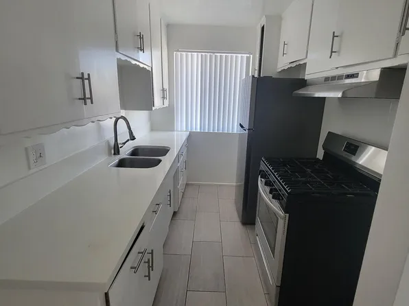 b8456, 8456 Blackburn Ave APT 9, Los Angeles, CA 90048