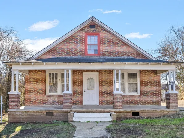 120 Stigall St, Camden, TN 38320