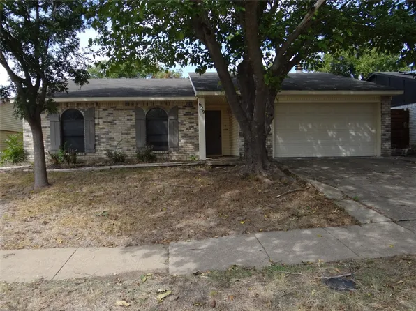 629 Wandering Way Dr, Allen, TX 75002