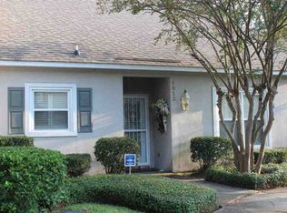 1022 Bayridge Dr, Jackson, MS 39211