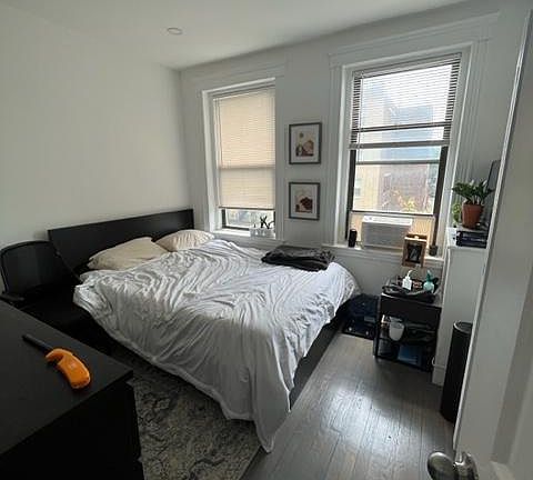 5th image of 10 Peterborough St #25