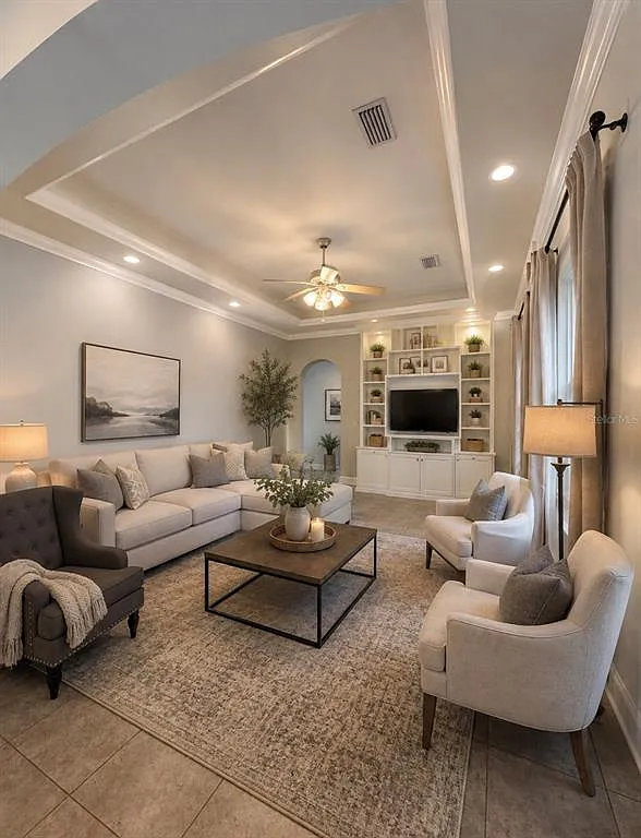 3 bed, 2.0 bath, 1585 sqft, $2,265 — Photo 3