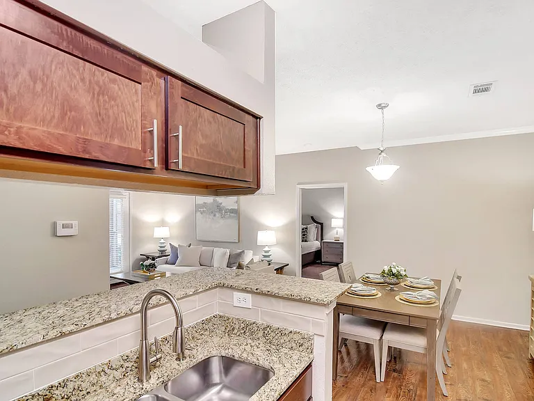 Ashford Place Apartment Homes — Photo 14
