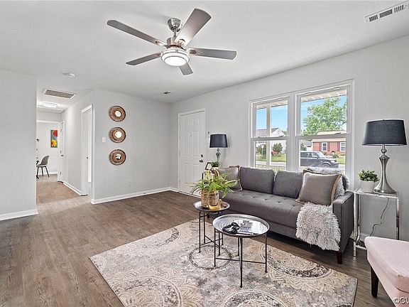 2nd image of 3805 Ruslander Ct