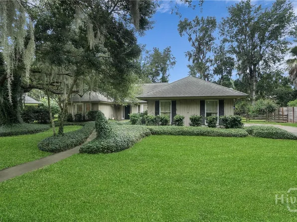 12 Majestic Oaks Circle, Savannah, GA 31406