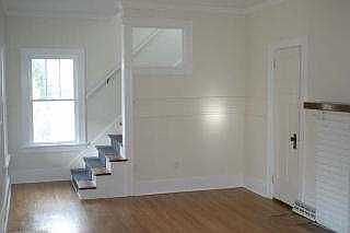 2nd image of 439 Buttonwood Ave