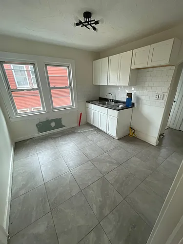 207 Hansbury Ave #3 Photo 1