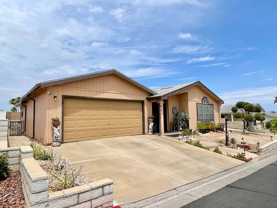 1st image of 121 Le Arta Dr