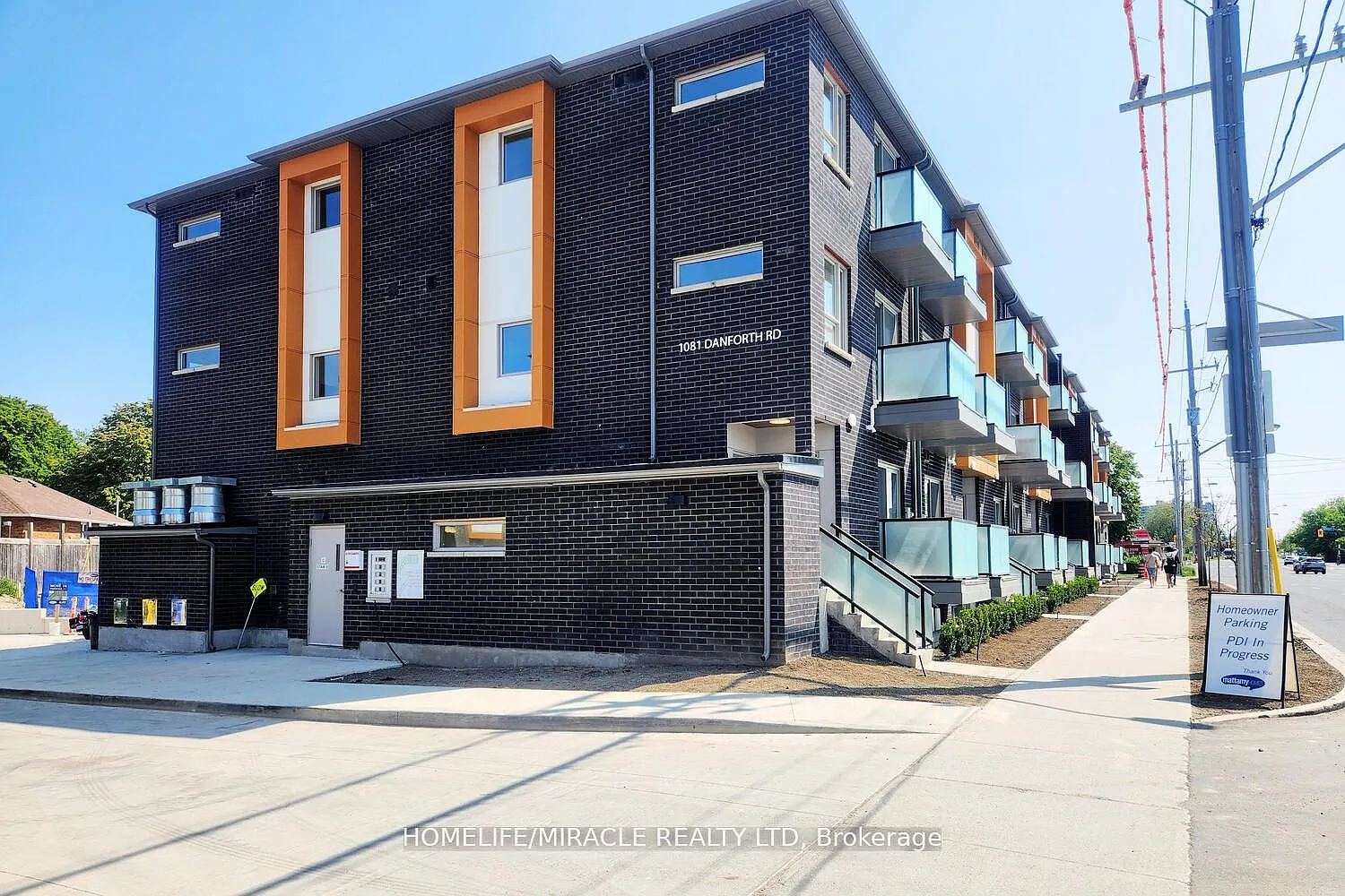2 bed, $2,350 — Photo 1