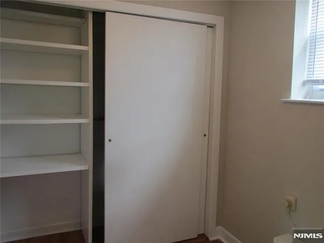 126 Hastings Ave #A — Photo 8