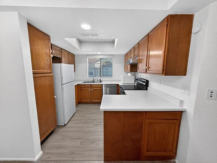 1905 E University Dr #219-E — Photo 18