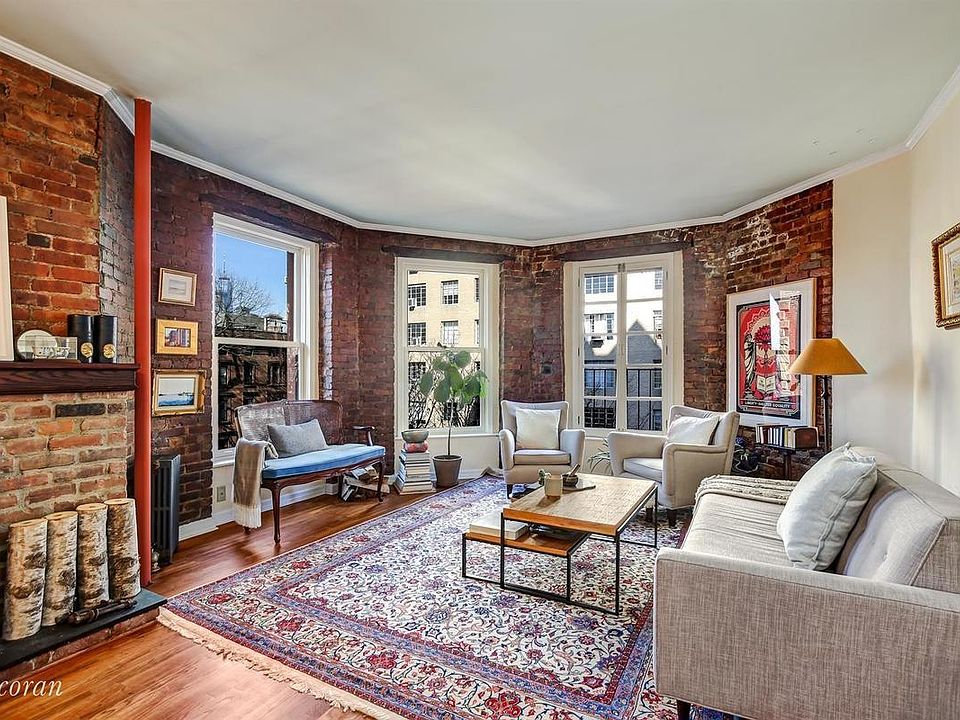 1st image of 62 Montague St APT 4A