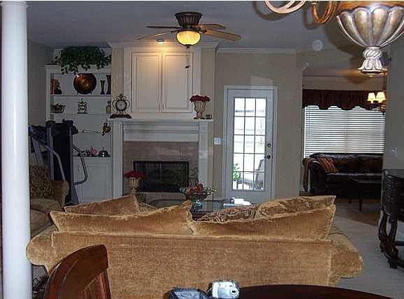 2nd image of 144 N Creekside Dr