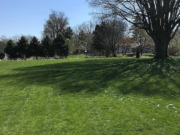 4th image of 132 N Walter Ave