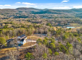 504 Payne Chapel Rd, Lookout Mountain, GA 30750