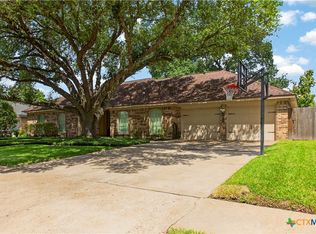 205 Merlin St, Victoria, TX 77904