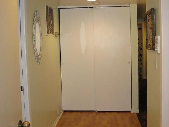 3rd image of 1308 Hillburn Ave NW #6
