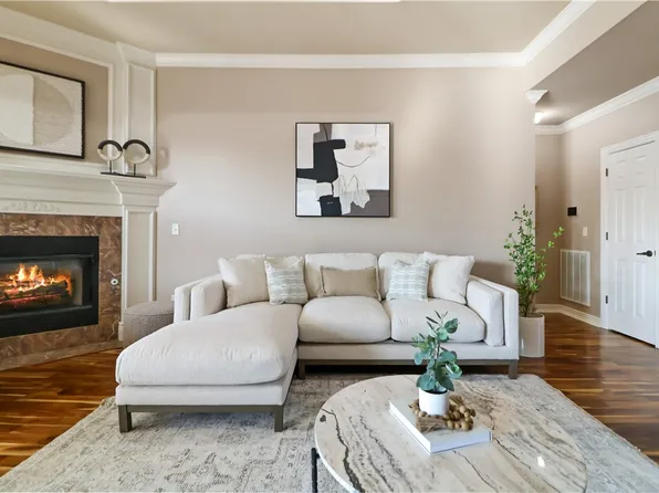 4869 N Lavendon Pl, Fayetteville, AR 72764