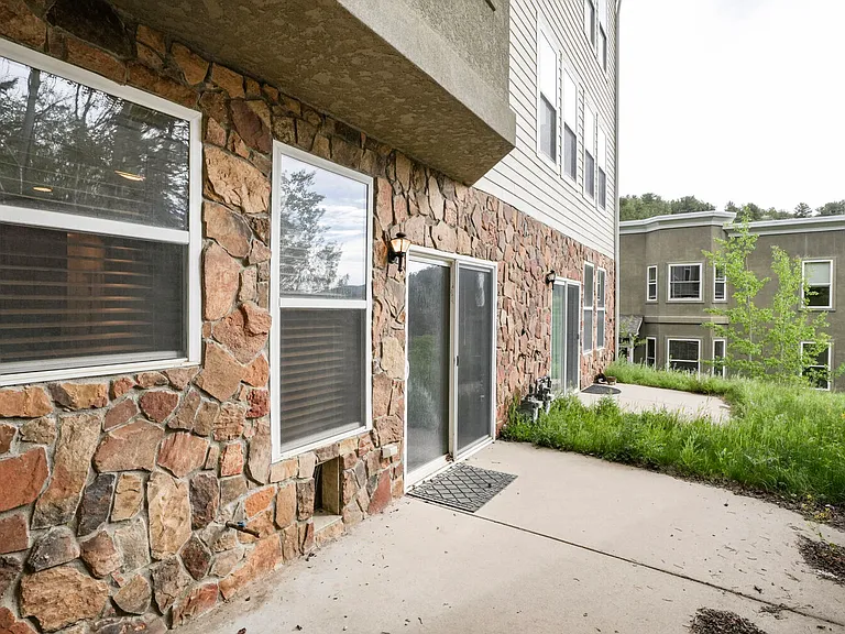 692 Louis Dr #1 — Photo 26