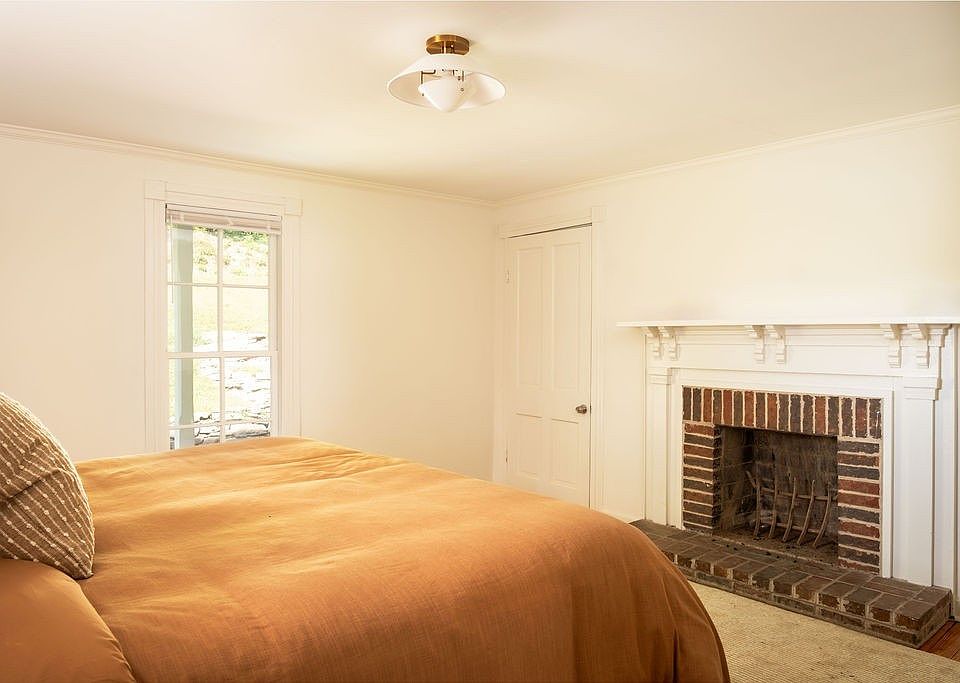 34th image of 3685 Martin Ervin Rd