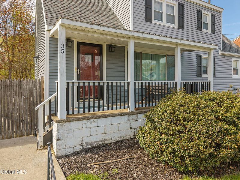 4th image of 35 Fountain Avenue