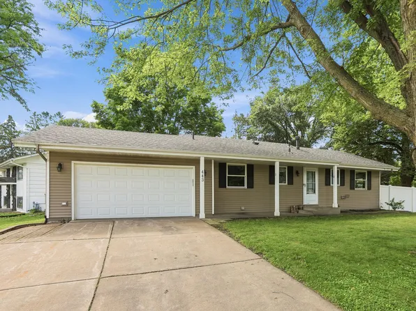 443 Cord Cir, New Brighton, MN 55112