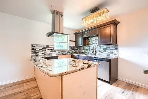 1246 Woodburn Trl Photo 1