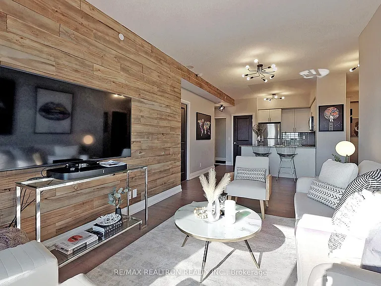 7890 Bathurst St #2505 — Photo 6